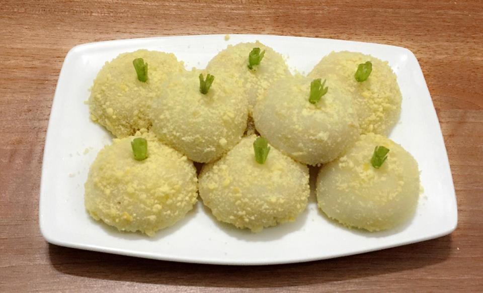 Bánh dày nhân mặn